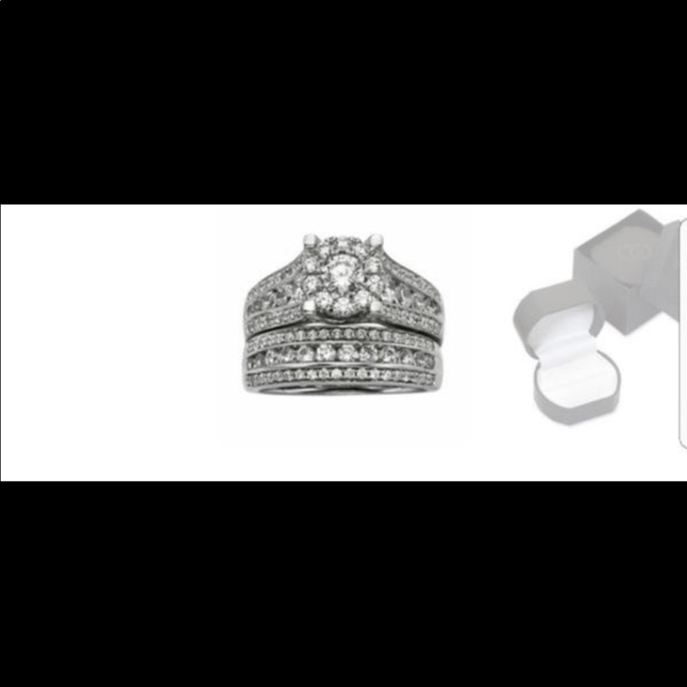 Wedding set - Picture 3 of 3